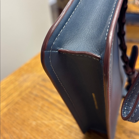 Coach 1941 Soho Crossbody in Glovetanned Leather Midnight Navy with Link Strap - Picture 4 of 12